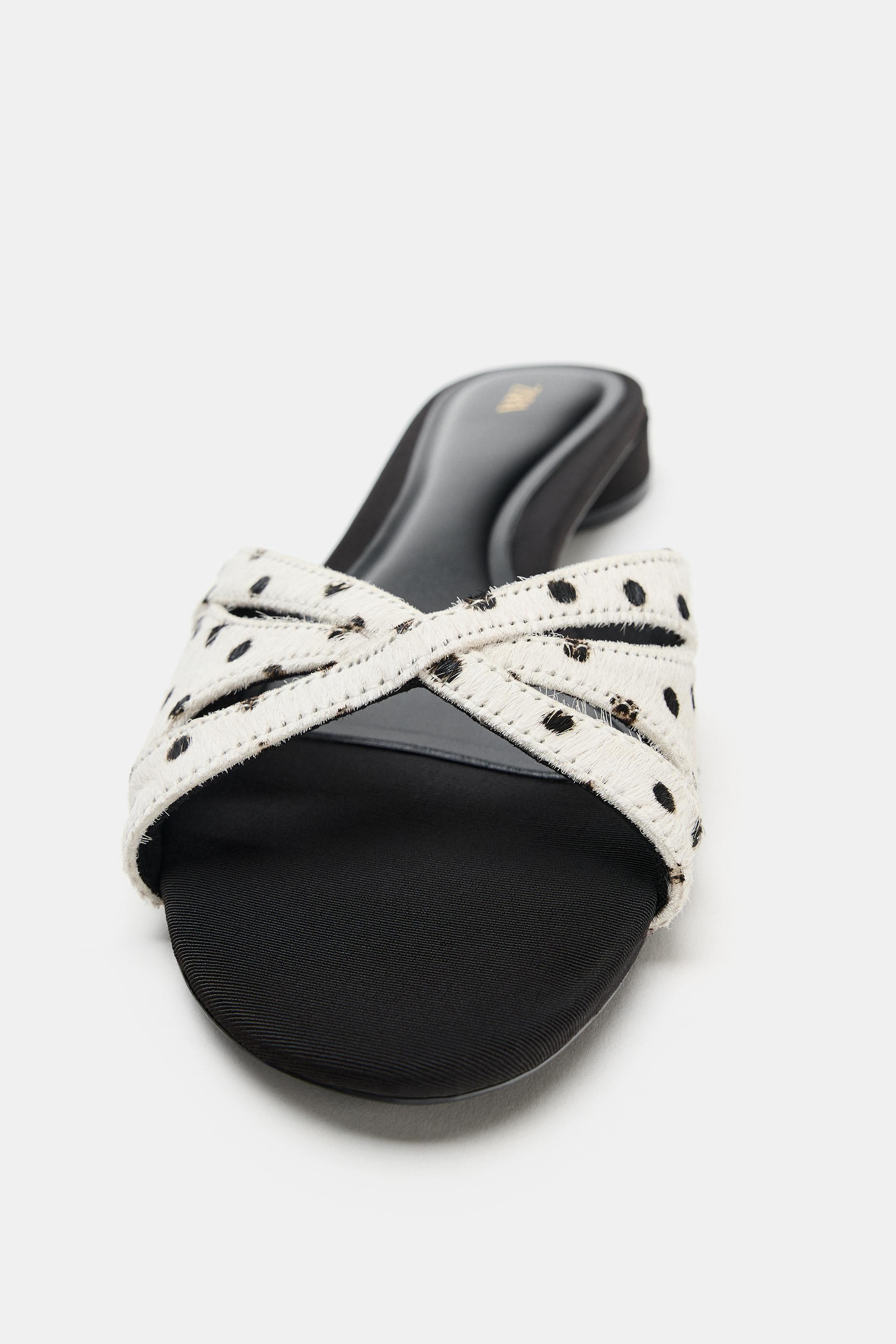 PRINTED LEATHER FLAT SANDALS